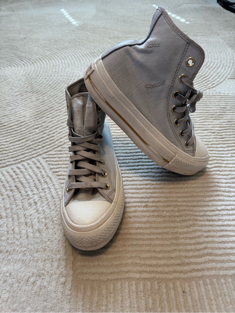 Converse Women's High-Top Sneakers in Light Gray, gold and White